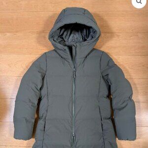 Uniqlo Seamless Down Puffer (XS)